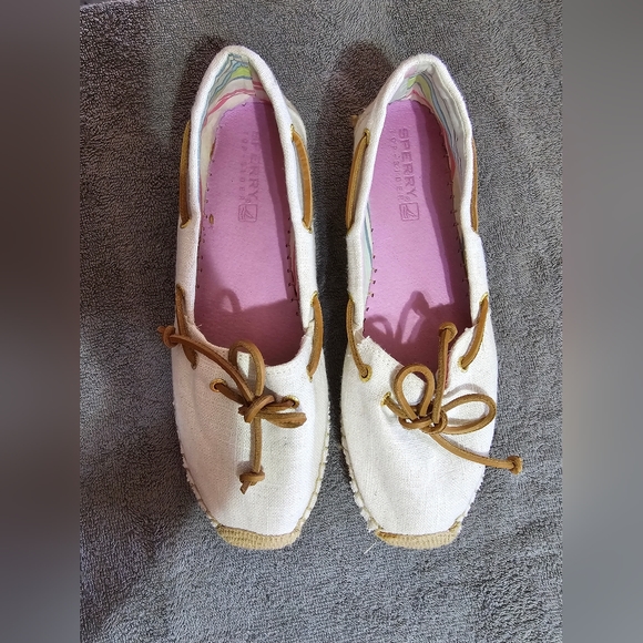 Sperrys - Picture 3 of 4